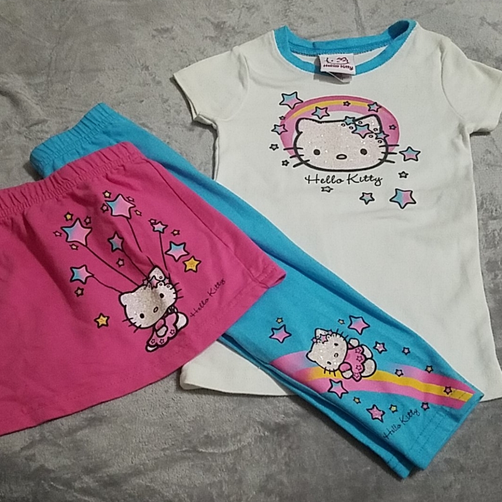 Hello kitty outfit